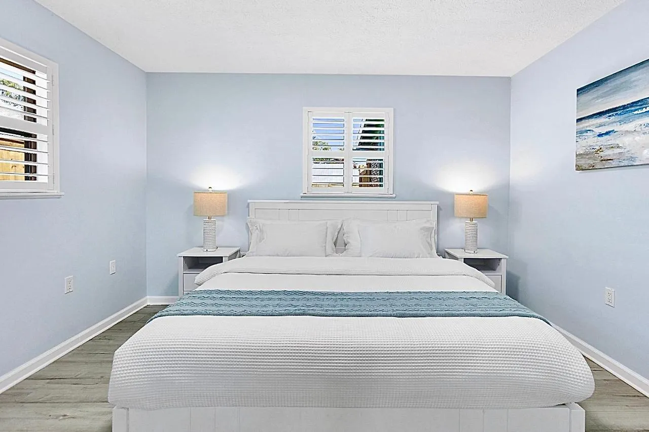 7308 Sunset B By Nautical Properties Vacation Rentals Panama City Beach 0*,  United States